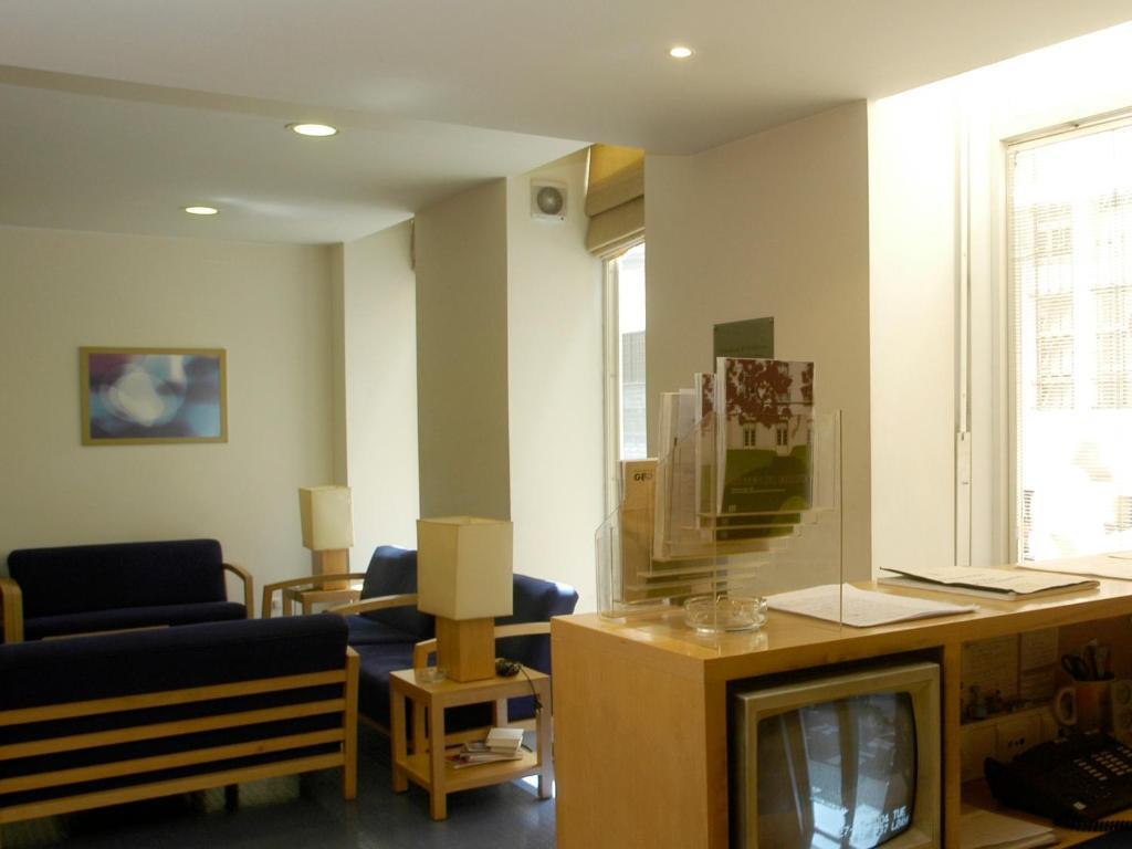 Spru Lisbon Summer Accommodation ภายนอก รูปภาพ